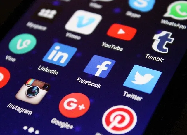 Social media marki: Od czego warto zacząć skuteczną strategię?